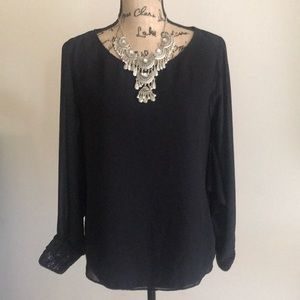 Jennifer Lopez Open Sleeve Top